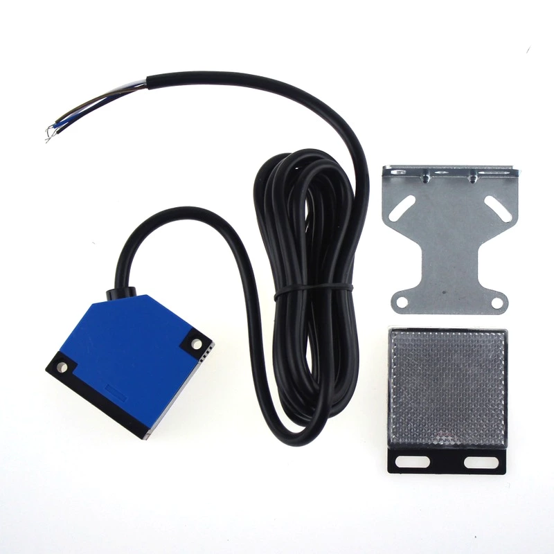 G50-3B4PC retro-reflective photoelectric switch